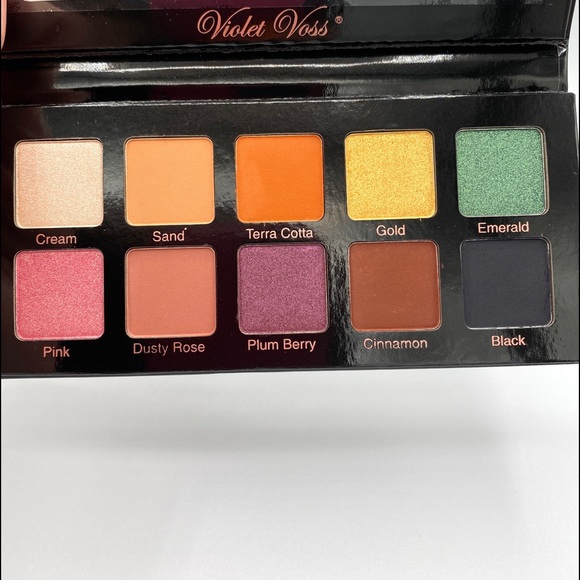 Violet Voss Eyeshadow Essentials Pro Series Palette New - Picture 3 of 4